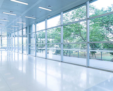 emergency glass repair in Lauderdale Lakes, FL