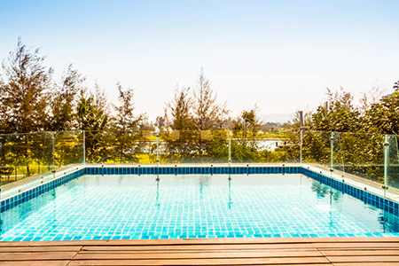 Cost of Glass Pool Fence Repair in Lauderdale Lakes